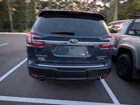 Used 2024 Subaru Ascent Limited w/ Technology Package AWD/4WD image 5