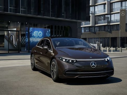 Certified 2024 Mercedes-Benz EQS 450+ Sedan image 1