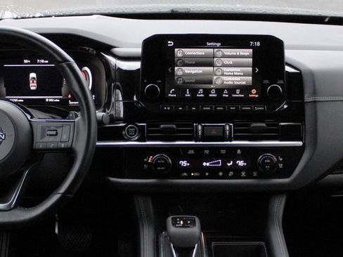 Certified 2023 Nissan Pathfinder Platinum image 31