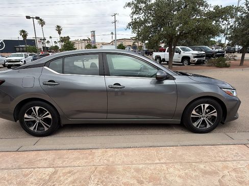 Used 2023 Nissan Sentra SV FWD image 5