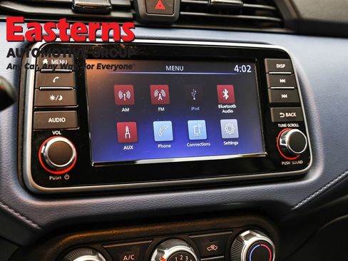 Used 2025 Nissan Versa SV image 19