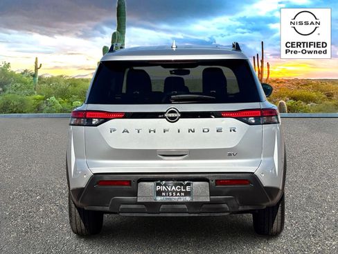 Certified 2024 Nissan Pathfinder SV image 6