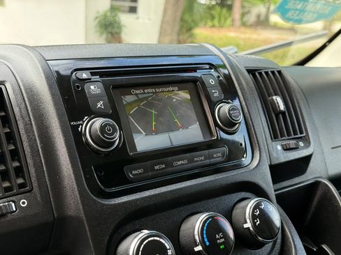 Used 2017 RAM ProMaster 1500 w/ Interior Convenience Group image 20