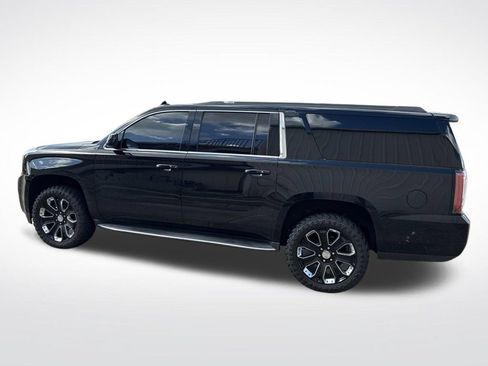Used 2019 GMC Yukon XL SLT AWD/4WD image 12