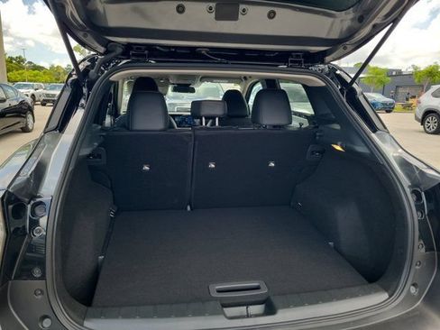 Certified 2026 Nissan Kicks SR FWD image 12