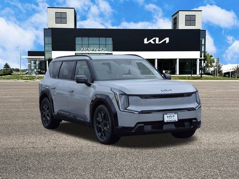 New 2026 Kia EV9 Land w/ Nightfall Edition Package AWD/4WD image 2