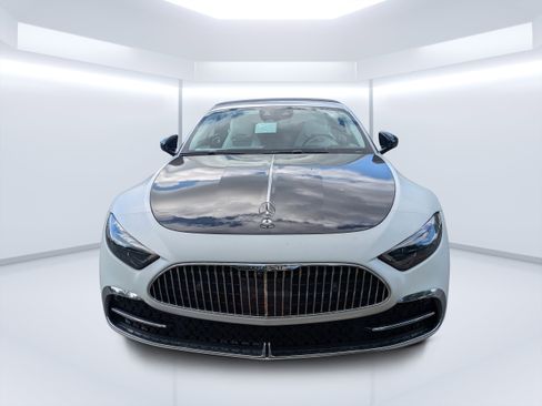 New 2026 Mercedes-Benz Maybach SL 680 image 10