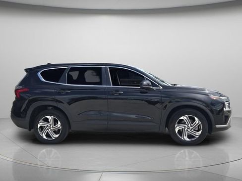Used 2023 Hyundai Santa Fe SE FWD image 4