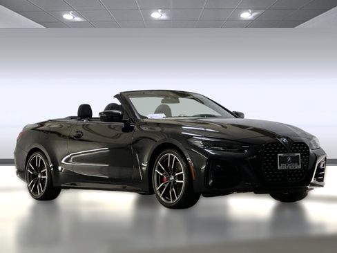 Certified 2023 BMW 440i xDrive Convertible w/ Premium Package image 6