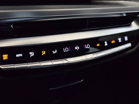 Certified 2026 Cadillac Lyriq V AWD/4WD image 21