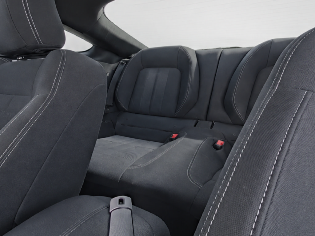 Used 2020 Ford Mustang Coupe RWD image 17