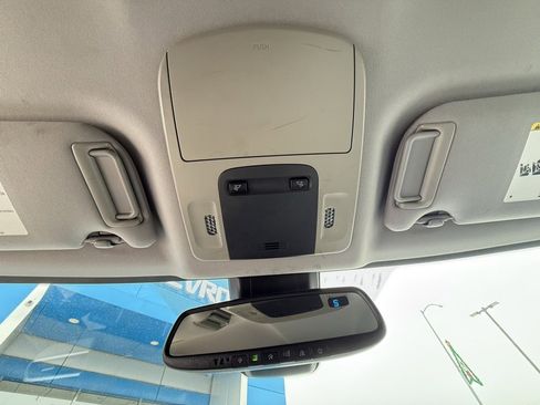 Used 2018 Toyota Camry SE image 22