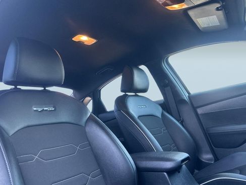 Used 2024 Kia Forte GT-Line image 26