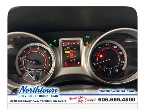 Used 2017 Dodge Journey Crossroad FWD image 15