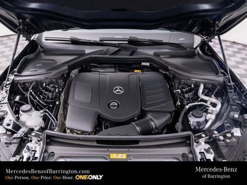 New 2026 Mercedes-Benz GLC 300 4MATIC image 32