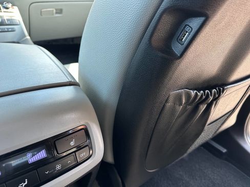 Used 2021 Hyundai Palisade SEL w/ Premium Package image 34