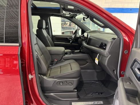 New 2026 Chevrolet Tahoe High Country w/ Sun And Tow Package image 17