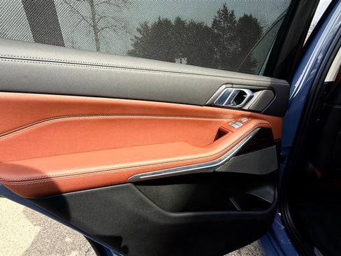 Used 2023 BMW X7 xDrive40i w/ Premium Package image 20