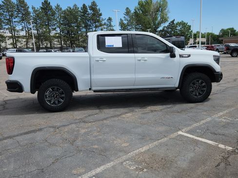 Used 2025 GMC Sierra 1500 AT4X AWD/4WD image 11