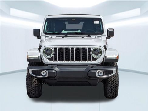 New 2026 Jeep Wrangler Unlimited Sahara AWD/4WD image 10