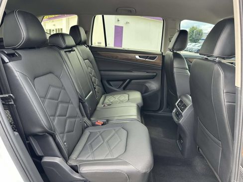 Certified 2024 Volkswagen Atlas SE AWD/4WD image 11