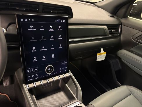 New 2026 GMC Terrain AT4 w/ Technology Package II image 36