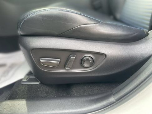 Used 2019 Toyota RAV4 XSE w/ Carpet Mat Package AWD/4WD image 16
