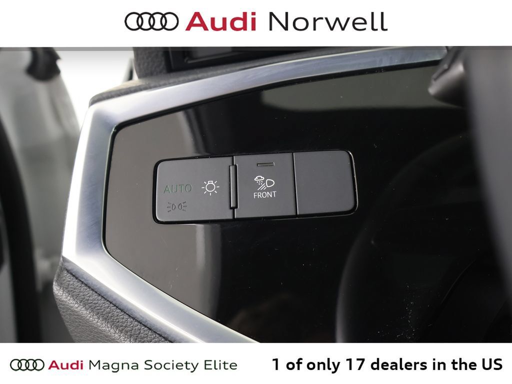 Used 2024 Audi Q3 2.0T Premium AWD/4WD image 25