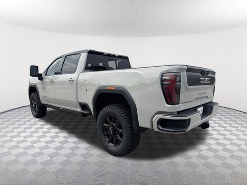 New 2026 GMC Sierra 2500 AT4 w/ AT4 Premium Plus Package AWD/4WD image 3