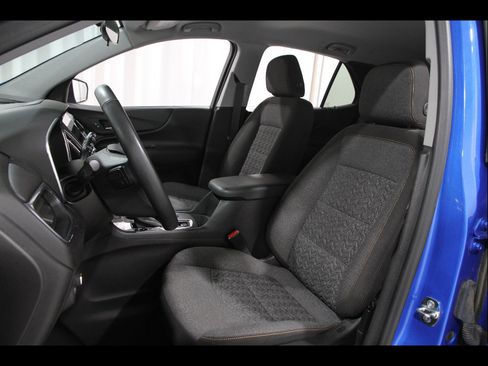 Certified 2024 Chevrolet Equinox LT FWD image 5