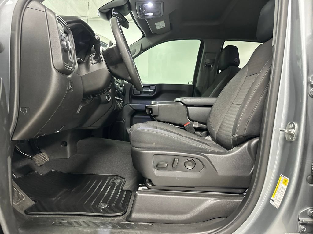 Used 2024 Chevrolet Silverado 1500 Custom RWD image 19