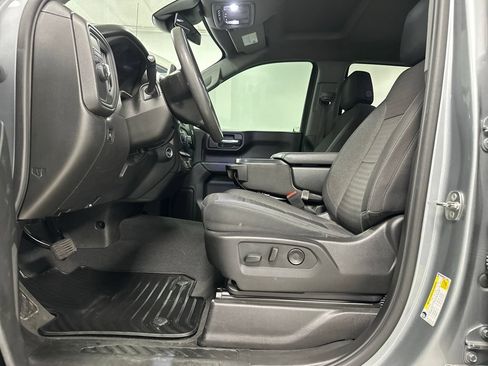 Used 2024 Chevrolet Silverado 1500 Custom RWD image 19