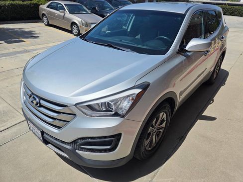 Used 2015 Hyundai Santa Fe Sport image 3