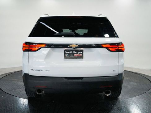 Used 2022 Chevrolet Traverse LT w/ LPO, Floor Liner Package AWD/4WD image 7