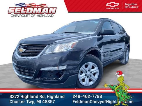 Used 2016 Chevrolet Traverse LS image 1