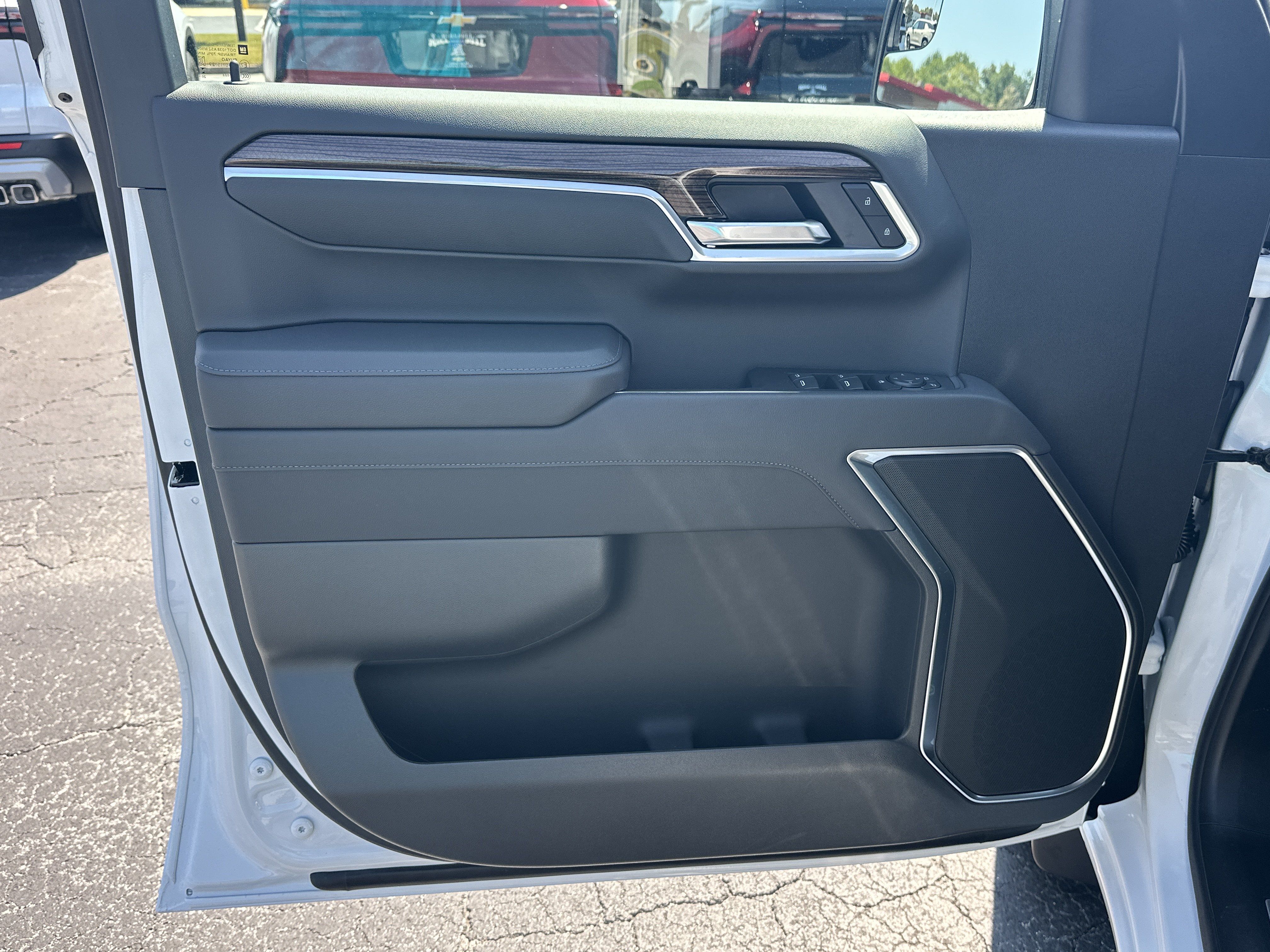 New 2026 Chevrolet Silverado 1500 RST AWD/4WD image 12