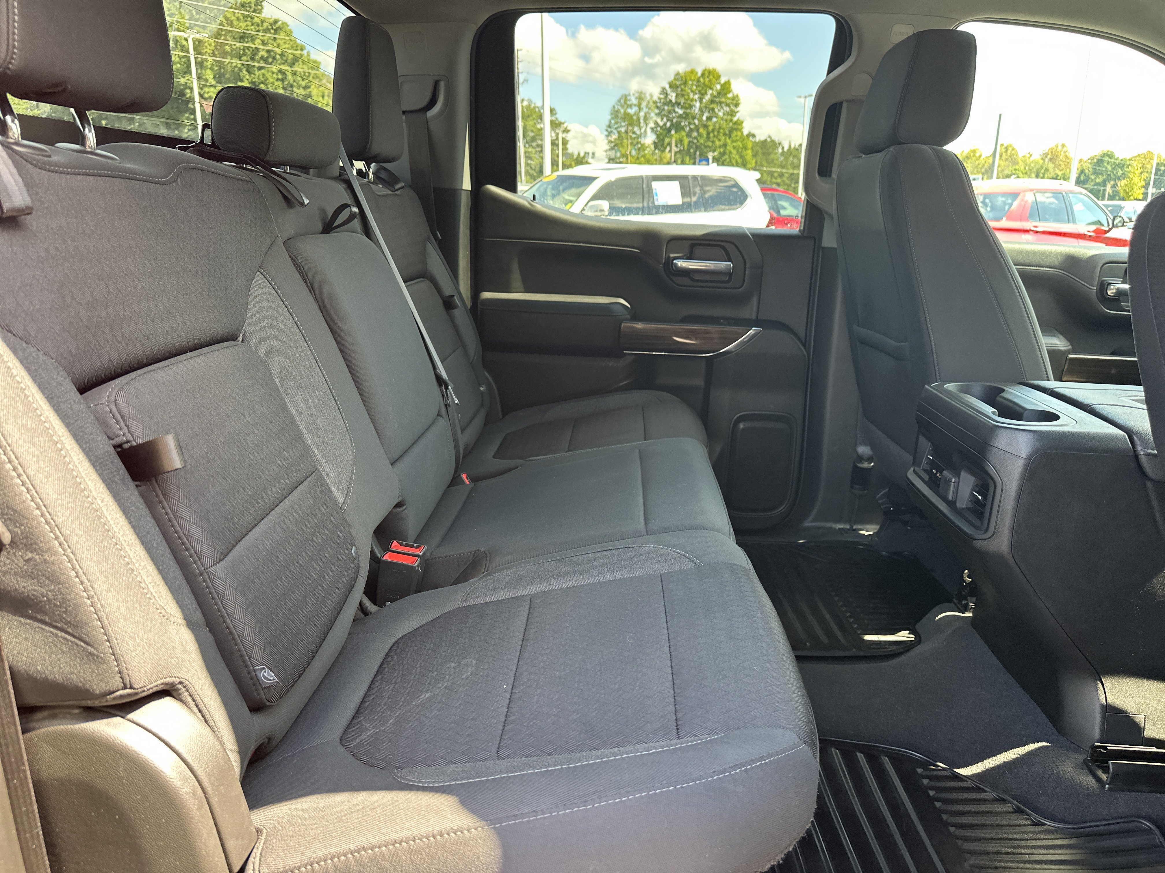 Used 2022 Chevrolet Silverado 1500 RST w/ Safety Package AWD/4WD image 16