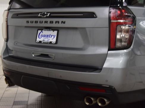 Used 2024 Chevrolet Suburban Z71 w/ Off-Road Capability Package AWD/4WD image 22