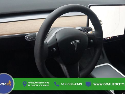 Used 2021 Tesla Model 3 Standard Range Plus RWD image 18