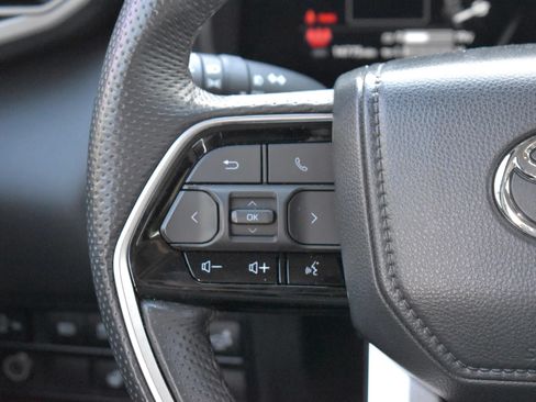 Used 2024 Toyota Tundra Limited AWD/4WD image 62
