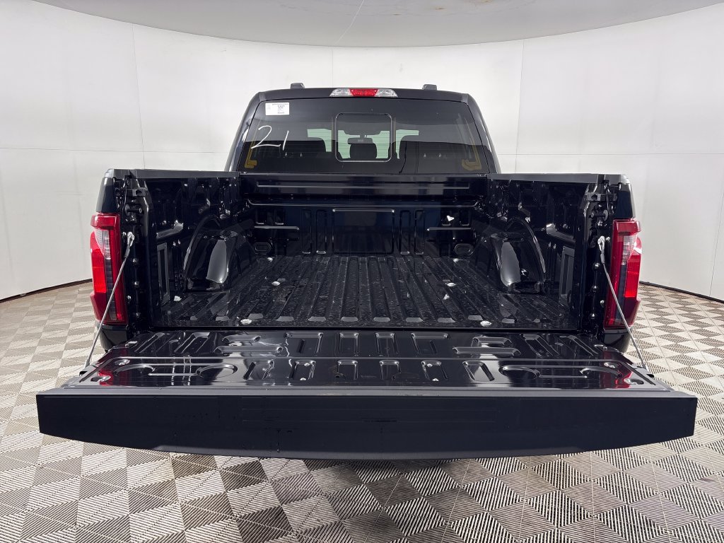New 2026 Ford F150 XLT w/ Equipment Group 302A MID AWD/4WD image 28