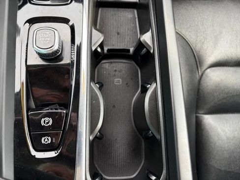 Used 2024 Volvo S60 B5 Core FWD image 28