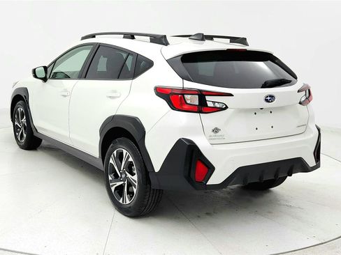 Used 2025 Subaru Crosstrek 2.0i Premium AWD/4WD image 3