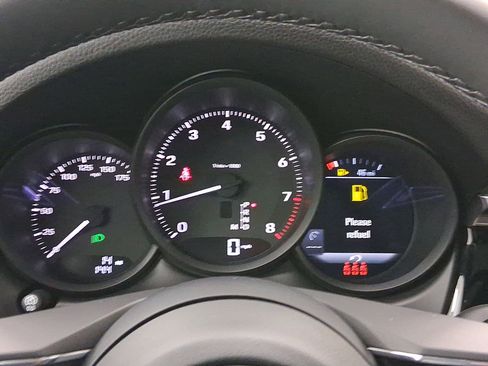 Used 2026 Porsche Macan image 19