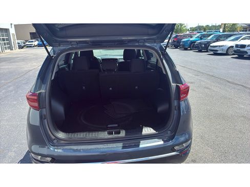 Used 2022 Kia Sportage LX w/ LX AWD Value Edition Package image 9