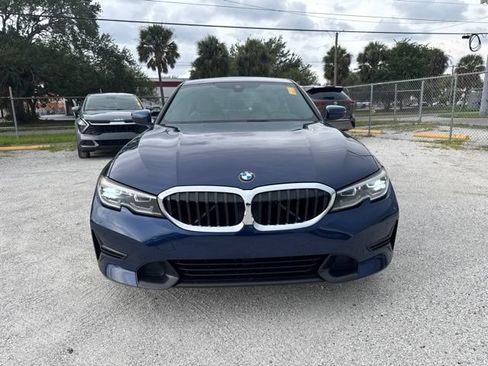 Used 2020 BMW 330i Sedan w/ Premium Package RWD image 2