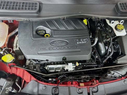 Used 2019 Ford Escape SEL FWD image 32