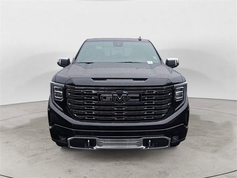 Used 2025 GMC Sierra 1500 Denali Ultimate image 8