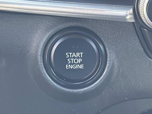 Used 2024 MAZDA MAZDA3 s FWD image 15