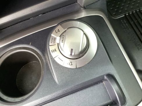 Used 2024 Toyota 4Runner SR5 image 29